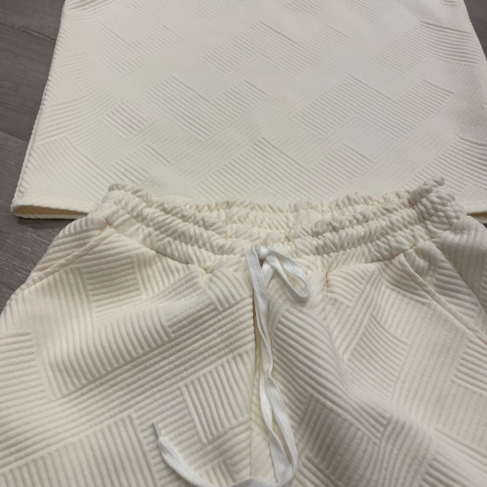 Young Mens Cream Top and Matching Shorts